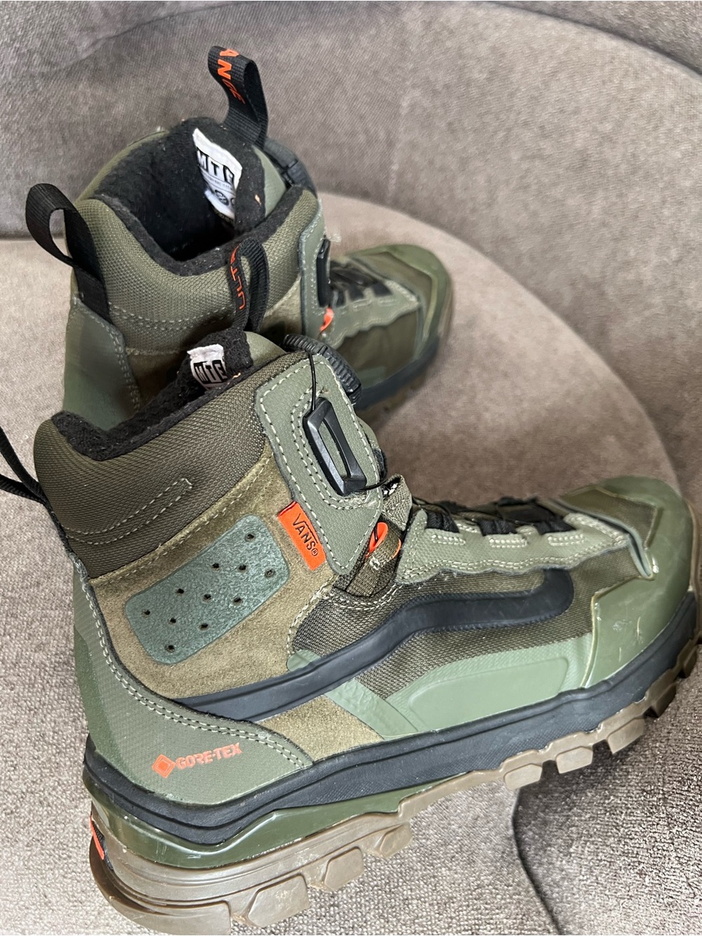 Vans UltraRange Exo Hi GORE-TEX BOA MTE-3 Shoe Size 9 - Picture 15 of 16